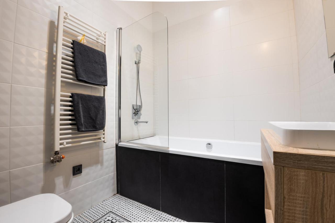 Deluxe Quentin Home Next To The Fashion Street Budapest Esterno foto